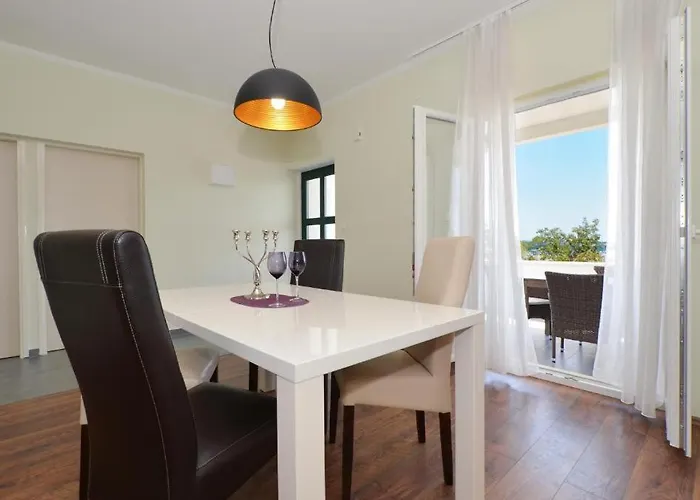Apartamento D&n Kaštela